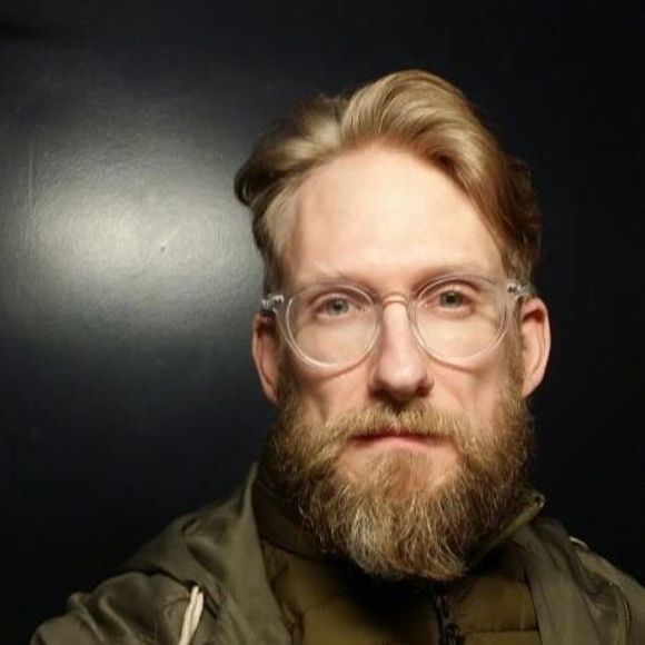 Meet your Posher, Mark - Picture 1 of 1